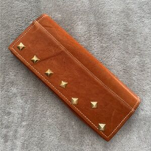 Tre Vero Orange/Brown Leather Clutch with Gold Studs